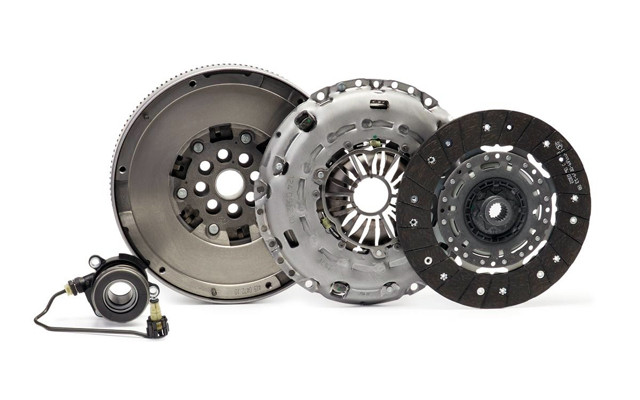 съединител