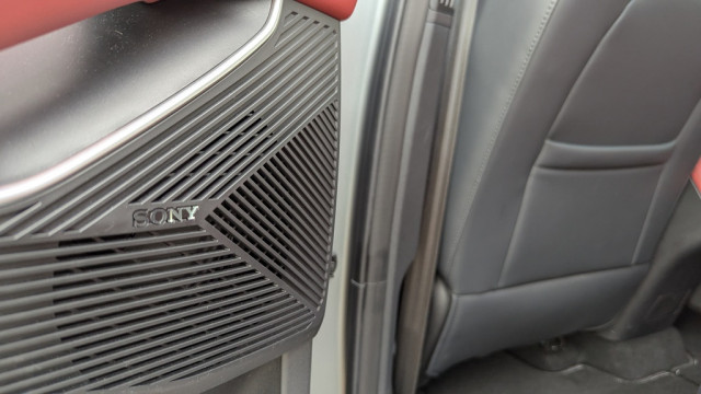 Omoda 9 SHS, тест драйв