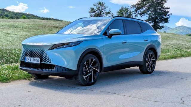 Omoda 7 SHS, тест драйв
