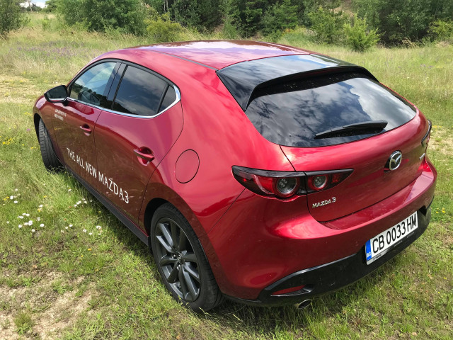 Mazda 3 тест драйв