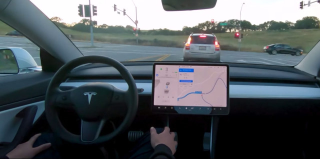 автопилот, Tesla Model 3