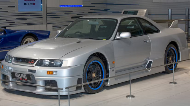 Nissan Skyline R33 GT-R LM