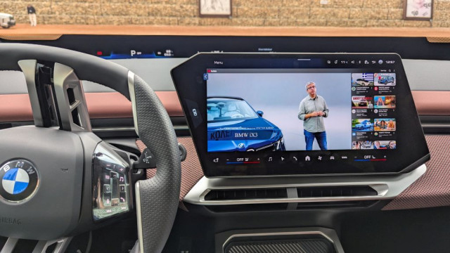 BMW iX3 50 xDrive, тест драйв