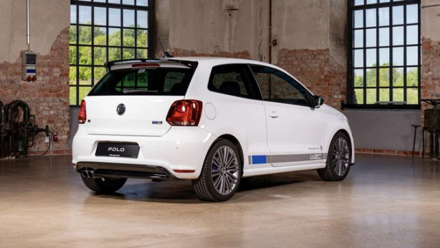 VW Polo R