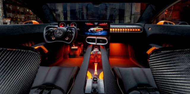 Mercedes, интериор