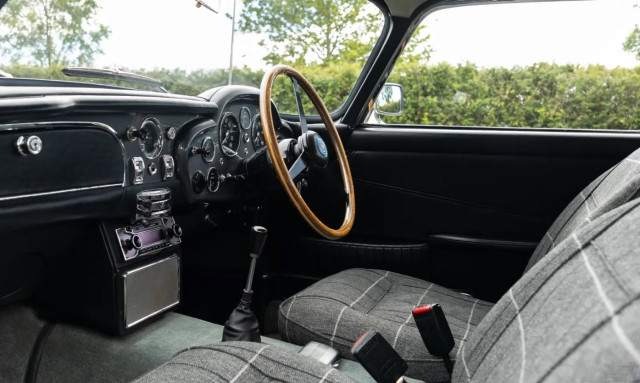 Aston Martin DB5 Shooting Brake 