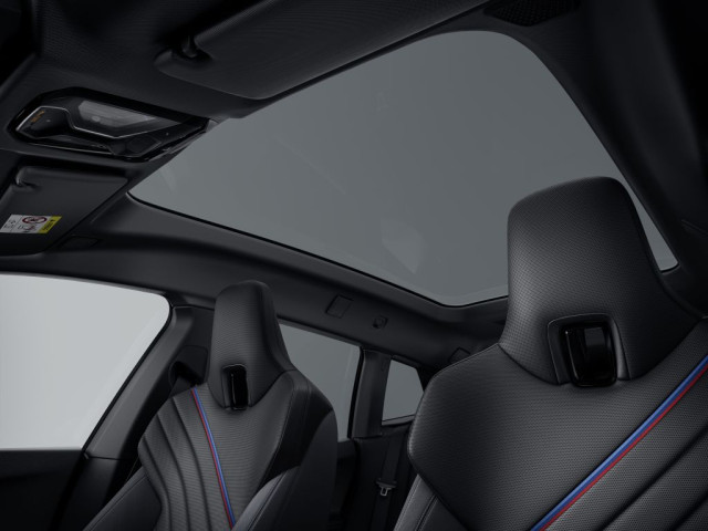 BMW iX xDrive60, 2025