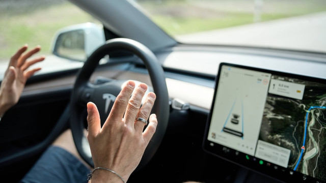 Tesla автопилот