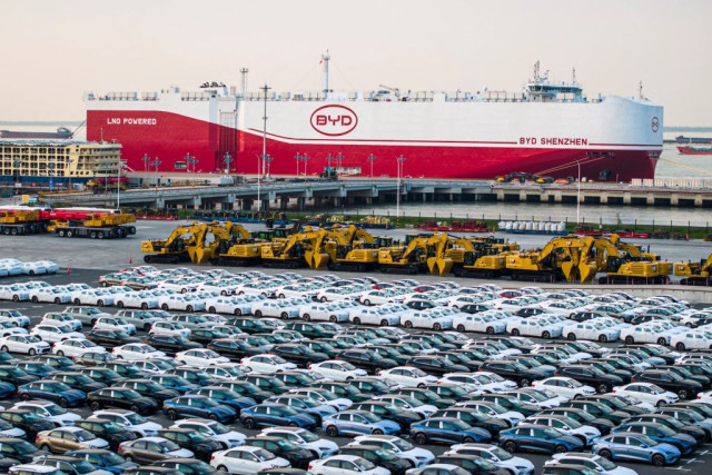 BYD, износ, кораб, китайски коли