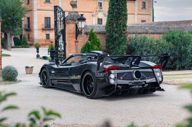 Pagani Zonda 760 LM Roadster 