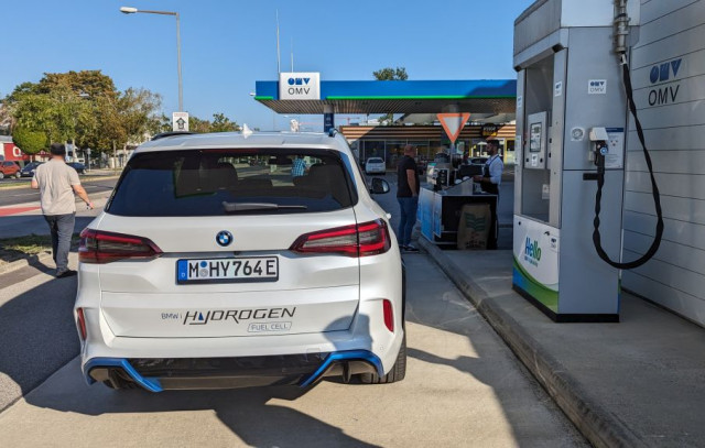 BMW iX5 Hydrogen тест драйв