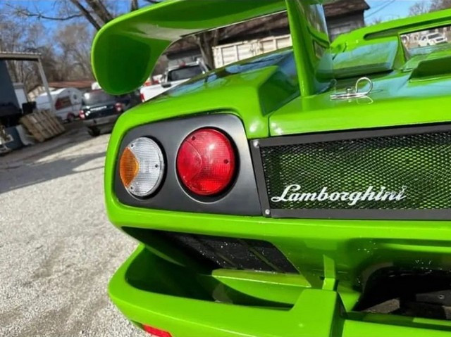 Lamborghini Diablo-wannabe-3