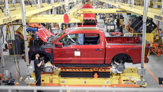 Автомобили