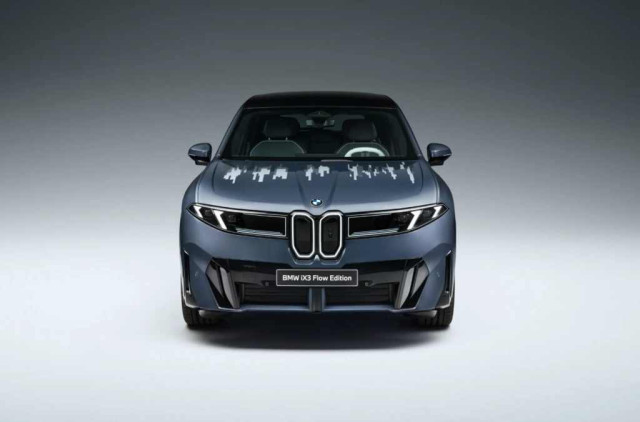 BMW iX3 Flow Edition