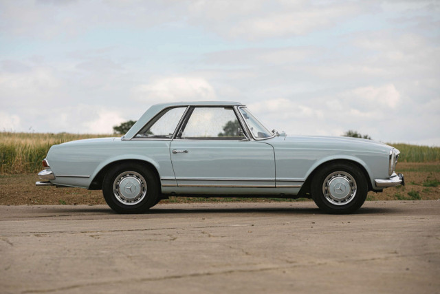 Mercedes-Benz SL (W113)