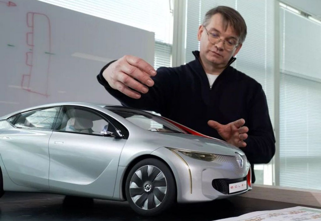 Никола Фремо, Renault, многорежимна трансмисия, хибрид