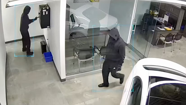 Кражба на коли