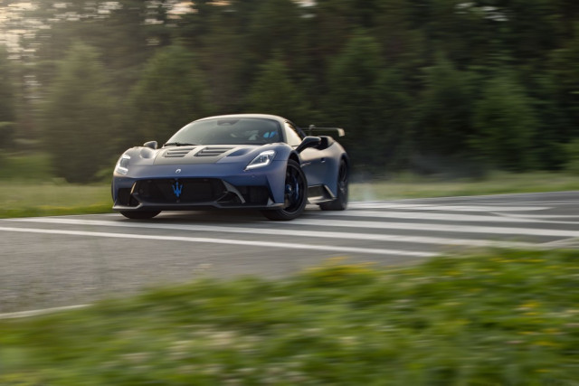 Maserati GT2 Stradale, тест драйв