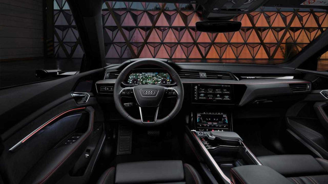 Audi Q8 e-tron 