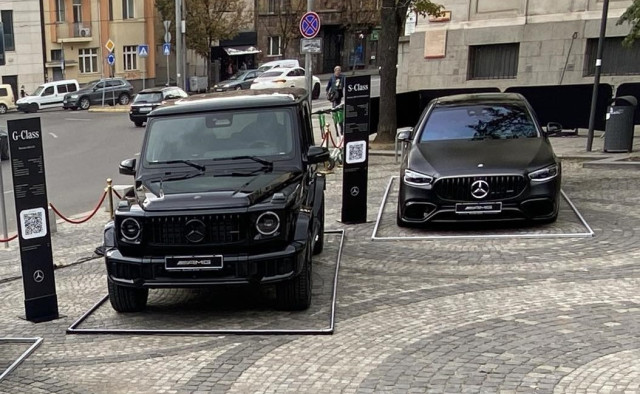 Mercedes-Benz