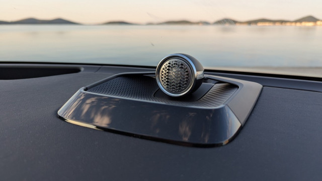 Volvo EX90 Twin Performance, тест драйв