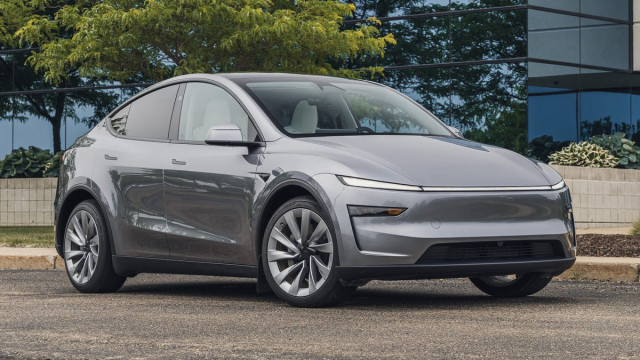 Tesla Model Y Long Range 2026