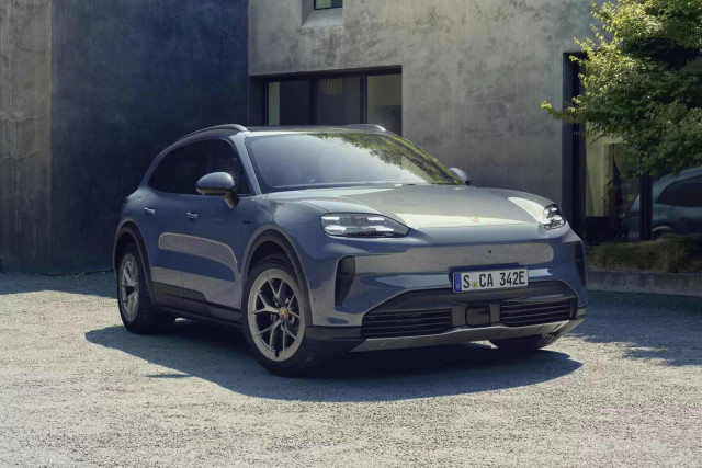 Porsche Cayenne S Electric