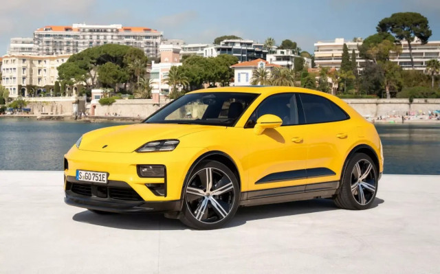 Porsche Macan EV