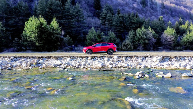 Renault Symbioz TCe 140, MHEV, мек хибрид, технологии по мярка