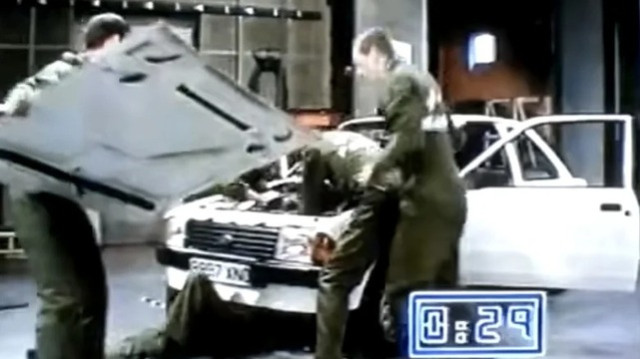 смяна на двигател за 42 секунди