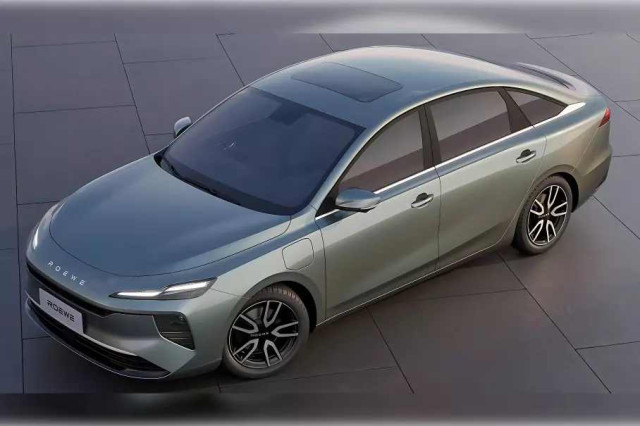 Roewe D6