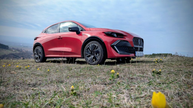 Renault Clio, HEV, full hybrid, пълен хибрид, Технологии по мярка