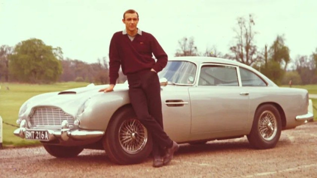 Aston Martin, Джеймс Бонд