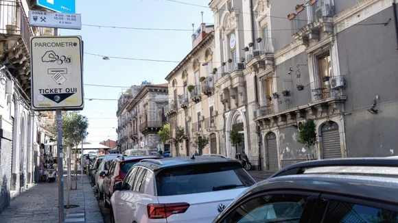 Италия