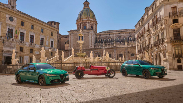  Alfa Romeo Quadifogolio 100th Anniversary