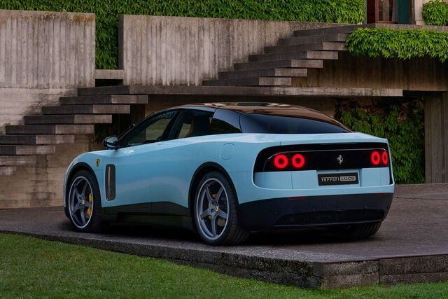 Ferrari Luce
