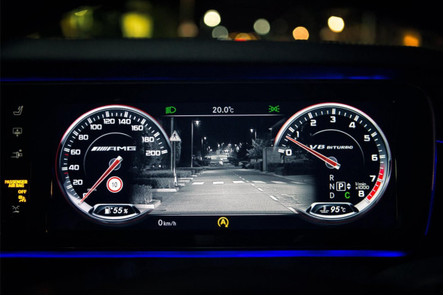 Mercedes Night Vision