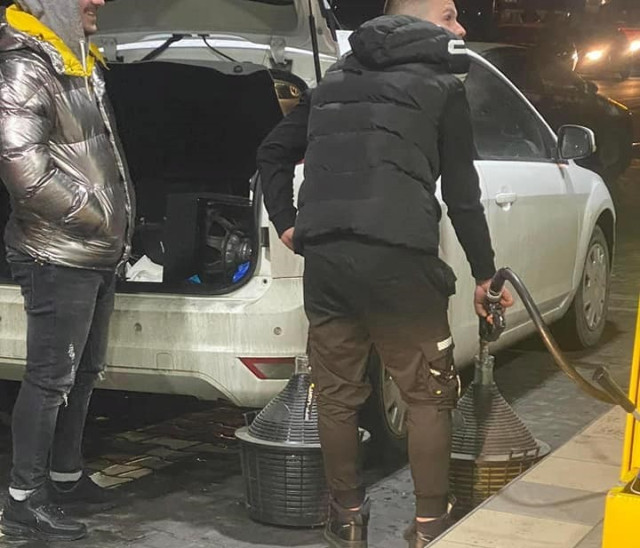 Румъния бензин