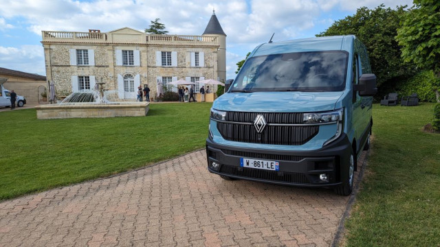 Renault Master 2024, тест драйв